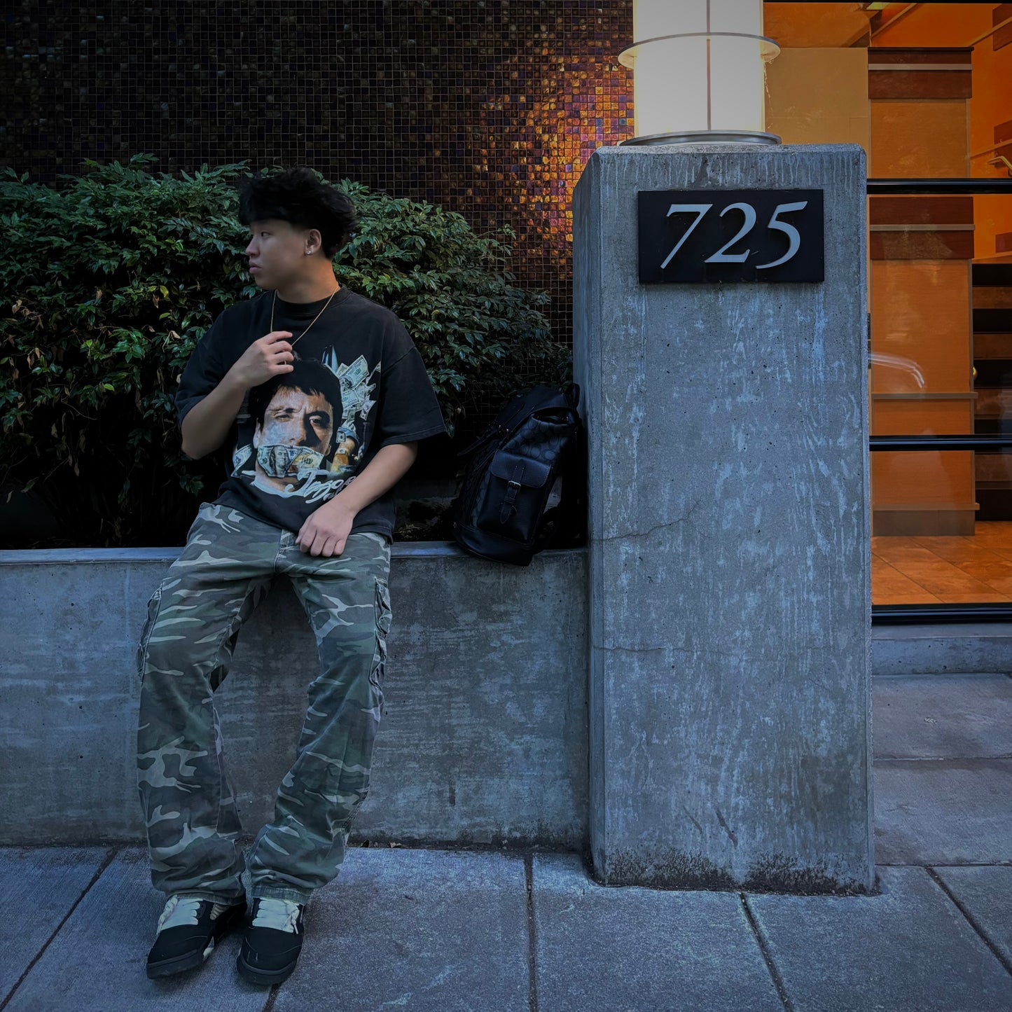 Cropped HeavyWeight "Montana" Vintage Wash Tee